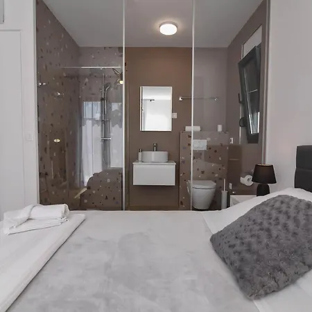 Designer Neva With Magic Velebit View *