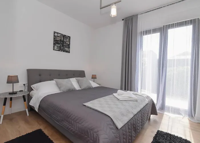 Designer Neva With Magic Velebit View Вилла Ражанац