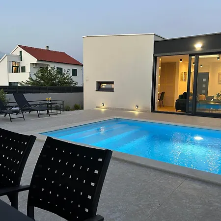 Designer Neva With Magic Velebit View *